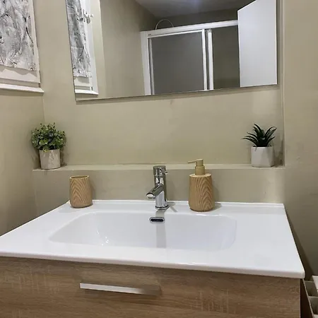 R160 Vista Mar Apartment *